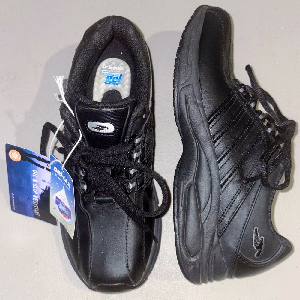 🆕 Dr. Scholl's Leather Sneakers 🖤
